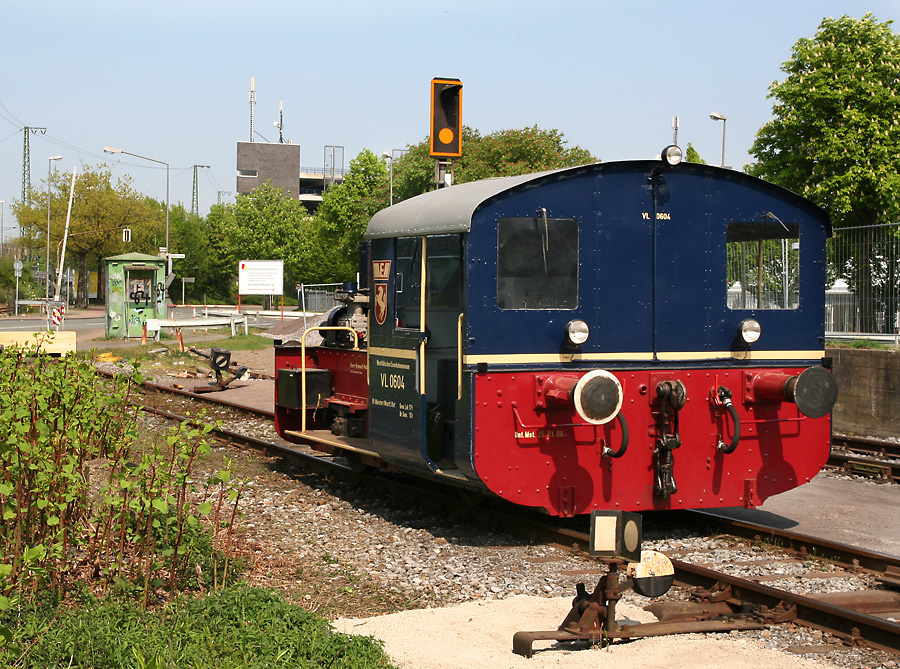 http://www.burkhard-beyer.net/IMG_1761_bearb.jpg