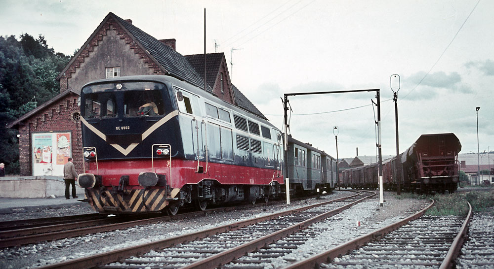 http://www.burkhard-beyer.net/WLE-Sonderfahrten/WLE_75_5032_(1975-09-14)_bearb.jpg