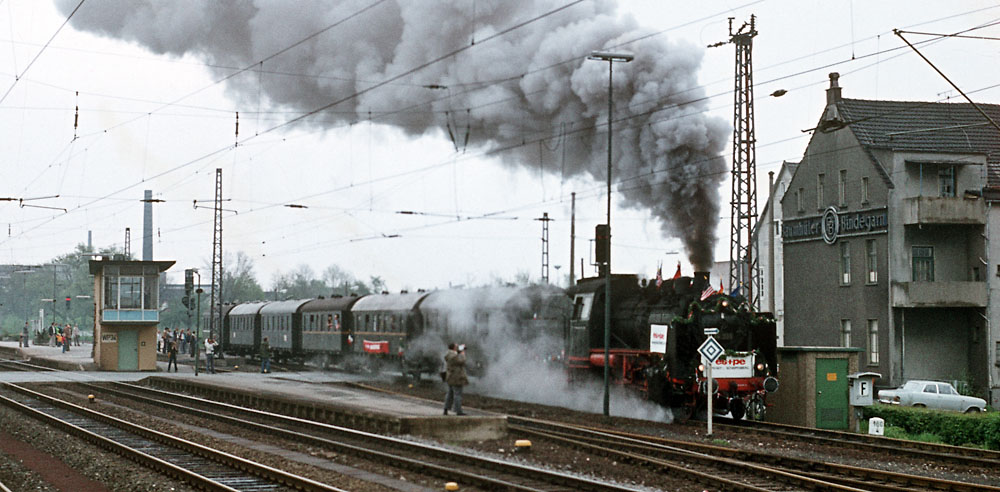 http://www.burkhard-beyer.net/WLE-Sonderfahrten/WLE_78_5068_(1978-05-07)_bearb.jpg