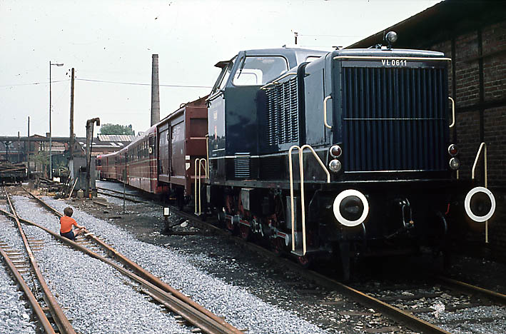 http://www.burkhard-beyer.net/WLE75-5018_bearb.jpg